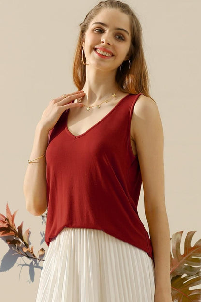 Ninexis Full Size V-Neck Curved Hem Tank